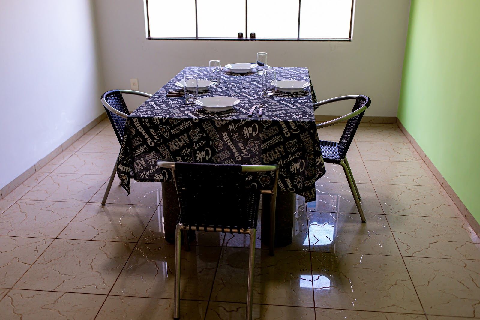 Sala e convivência — Pousada Casa Shanti